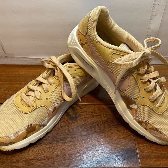 Nike Air Max SC Running Women's Size 8.5- Seasame / Pink Sail Camo Shoes - Picture 1 of 10